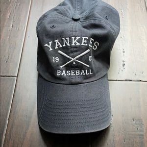 Yankees Uni-sex baseball cap